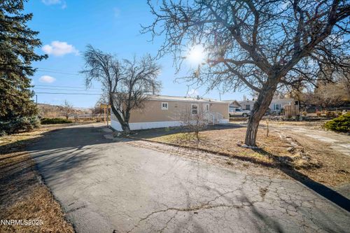 4688 E Leonesio Dr, Sun Valley, NV, 89433-8203 | Card Image
