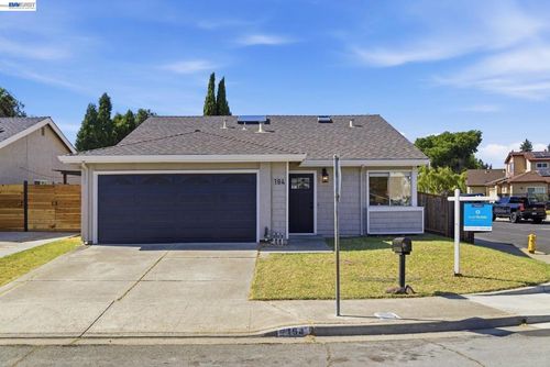 194 Stanislaus Way, Hayward, CA, 94544 | Card Image