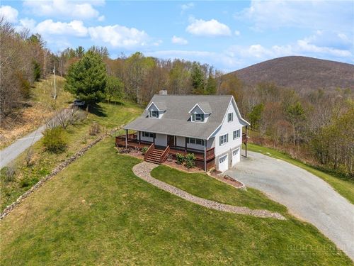 246 Misty Meadow Ln, Boone, NC, 28607-9357 | Card Image