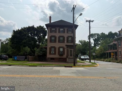 81 W Broadway, SALEM, NJ, 08079-1330 | Card Image