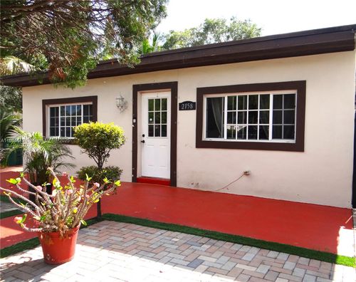 2158 Nw 100th St, Miami, FL, 33147-1381 | Card Image