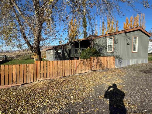 spc-21-26460 Court Ln, Lewiston, ID, 83501-7992 | Card Image