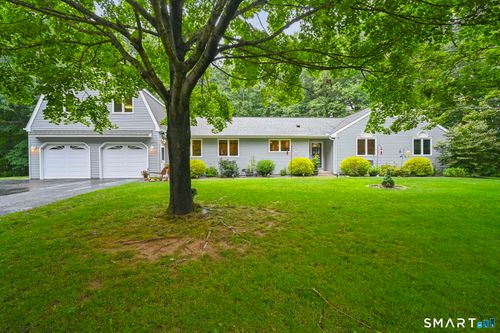 8 Thomas Dr, Tolland, CT, 06084-3546 | Card Image