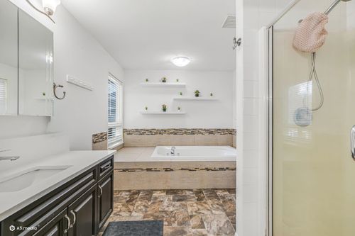 3737 Lethbridge Dr, Abbotsford, BC, V3G1J5 | Card Image