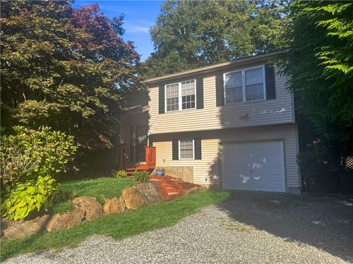49 Meadow Sweet Trl, Saunderstown, RI, 02874-2364 | Card Image