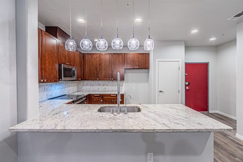 apt-2007-1220 W Trinity Mills Rd, Carrollton, TX, 75006-1469 | Card Image