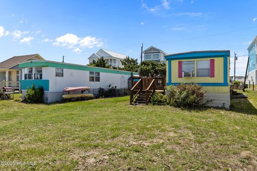 524 E Fort Macon Rd, Atlantic Beach, NC, 28512-5420 | Card Image