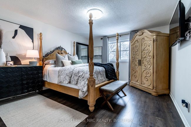 6184 Trillium Cres, House other with 3 bedrooms, 2 bathrooms and 2 parking in Niagara Falls ON | Image 14