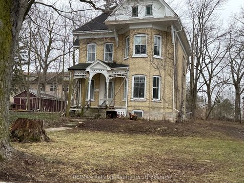 101 Centre St, Seaforth, ON, N0K | Card Image