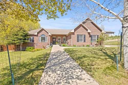 1060 Alta Vista Dr, Craig, CO, 81625-3225 | Card Image