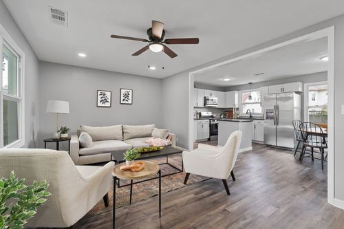 544 Stones River Rd, LA VERGNE, TN, 37086-2105 | Card Image