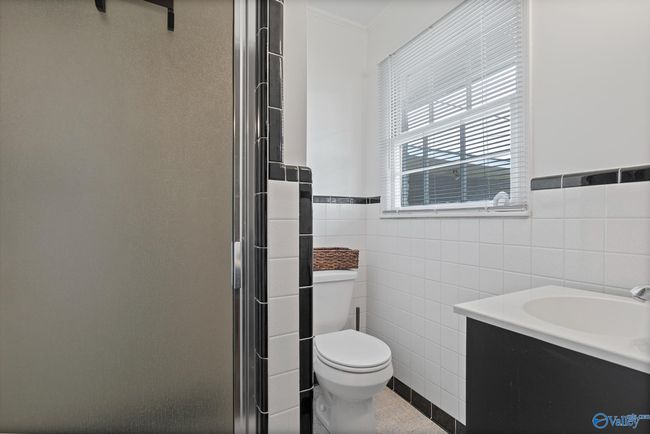 1401 Woodmont Ave Se, House other with 3 bedrooms, 2 bathrooms and null parking in Huntsville AL | Image 13