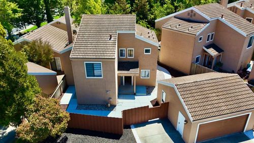 2743 Gamble Ct, Hayward, CA, 94542-2401 | Card Image