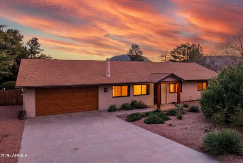 25 Spur Ct, Sedona, AZ, 86351-8970 | Card Image