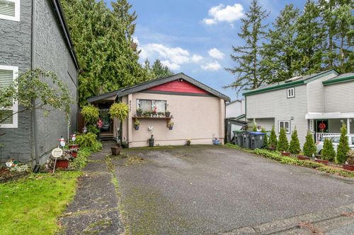 8037 139a St, Surrey, BC, V3W6P9 | Card Image