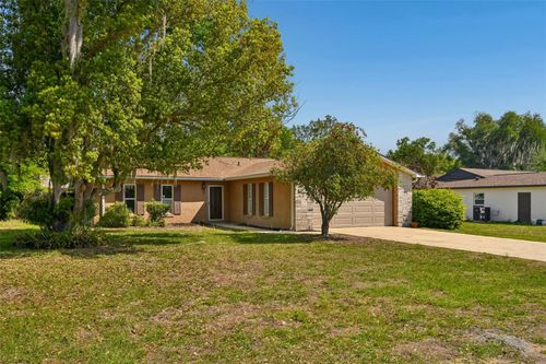 13635 Berkshire Ct, GRAND ISLAND, FL, 32735-9804 | Card Image