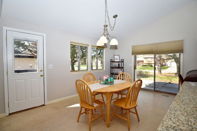 2370 Topaz Dr, House other with 4 bedrooms, 3 bathrooms and null parking in Troy MI | Image 13