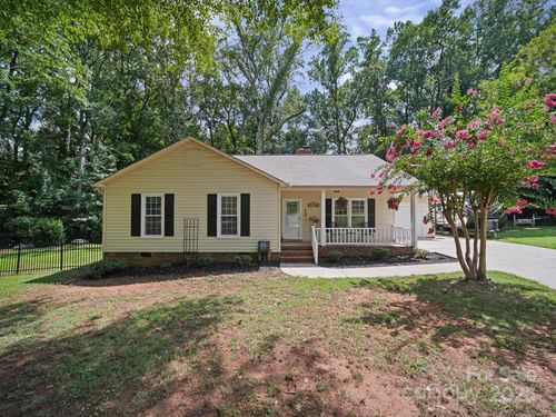 713 Hickory Hill Ct, Gastonia, NC, 28054-5988 | Card Image
