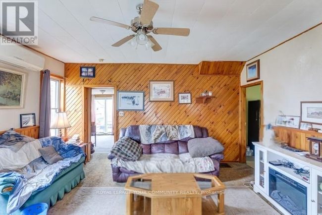 4071 Hwy 35 Highway, House other with 4 bedrooms, 2 bathrooms and 6 parking in Kawartha Lakes (Cameron) ON | Image 17