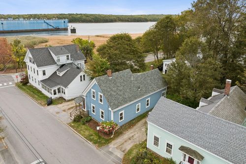 10 Pine Street, Bath, ME, 04530 | Card Image