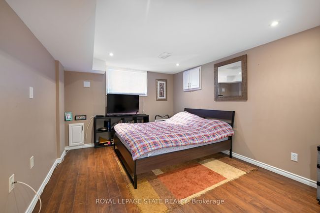 14 Joy Crt, House other with 3 bedrooms, 2 bathrooms and 4 parking in Hamilton ON | Image 27