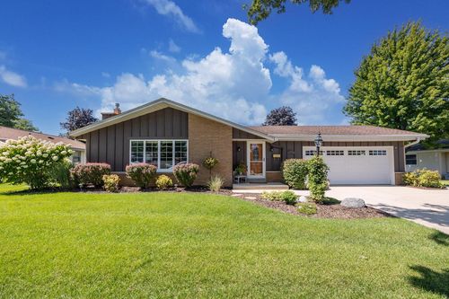 6109 Thornridge Lane, Greendale, WI, 53129 | Card Image
