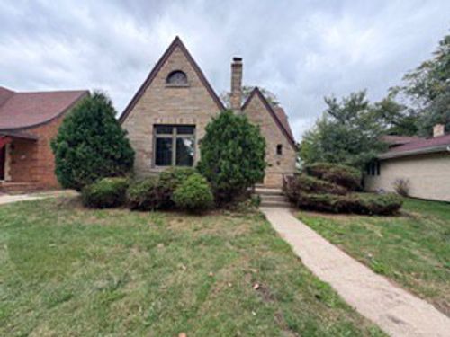 106 Forestdale Park, Calumet City, IL, 60409-5307 | Card Image