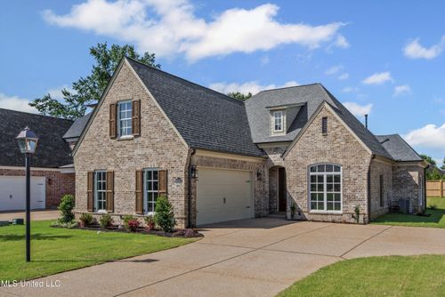 4263 Bolivar Trl S, Olive Branch, MS, 38654-1293 | Card Image