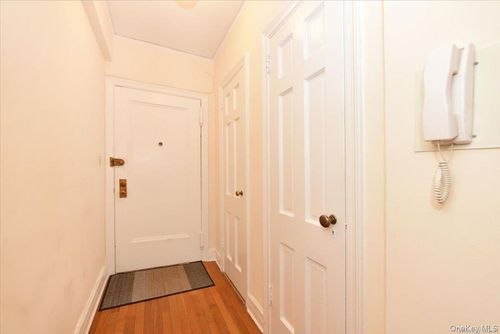 apt-1j-175 Devonshire Rd, Jamaica, NY, 11432-2915 | Card Image