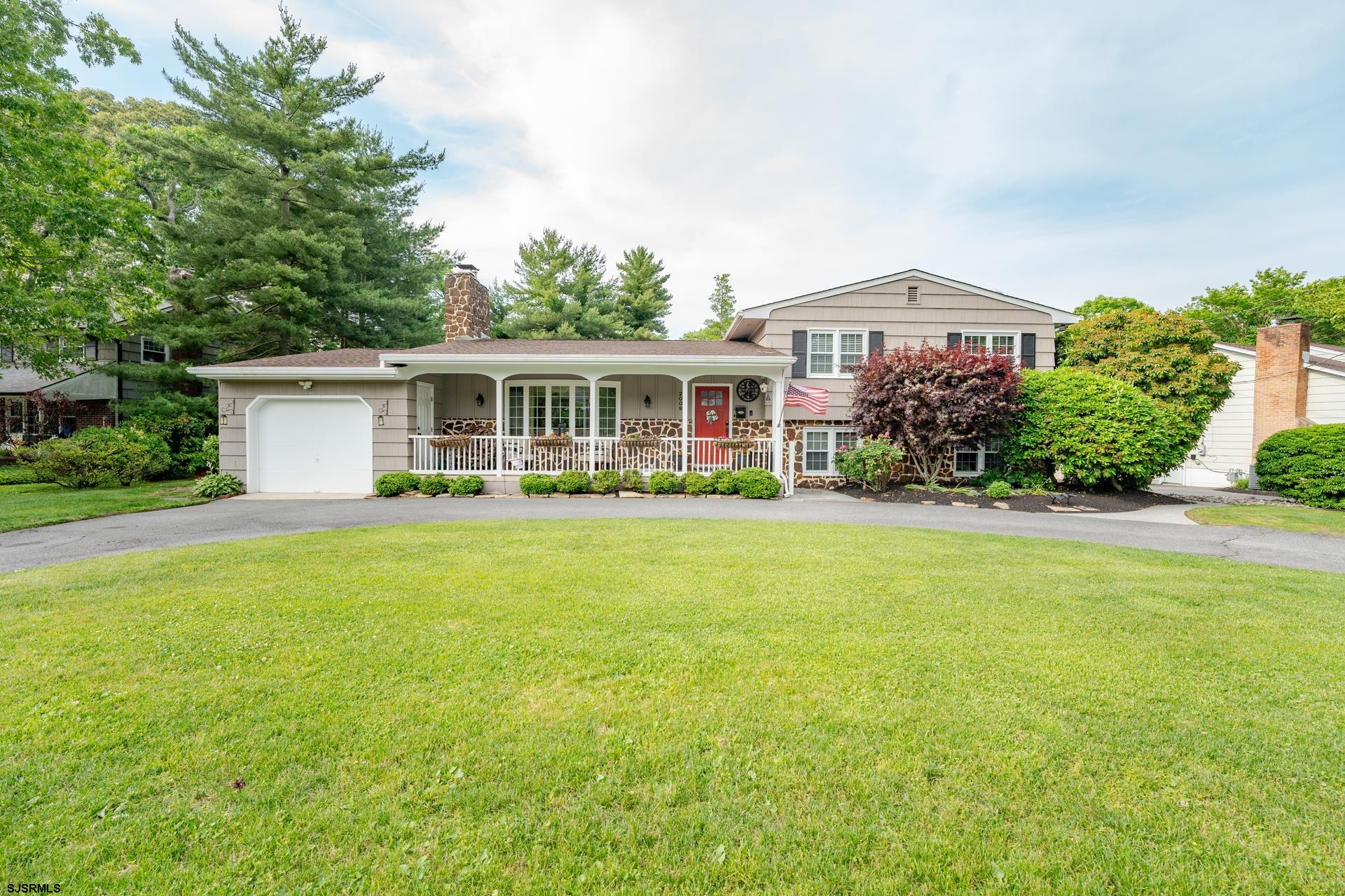 Shepherd Dr, Northfield, NJ 08225