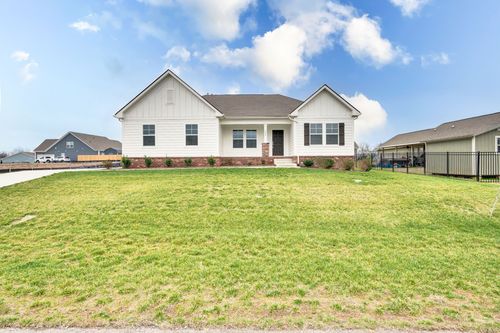 702 Larry Cir, Mount Pleasant, TN, 38474-3015 | Card Image