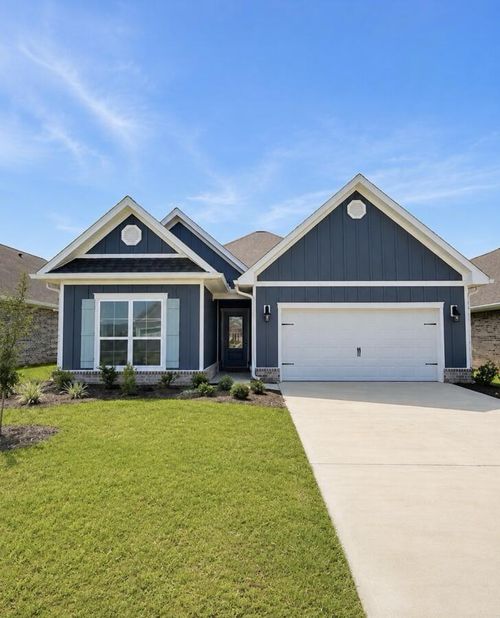 125 Gray Owl Dr E, Freeport, FL, 32439-0438 | Card Image