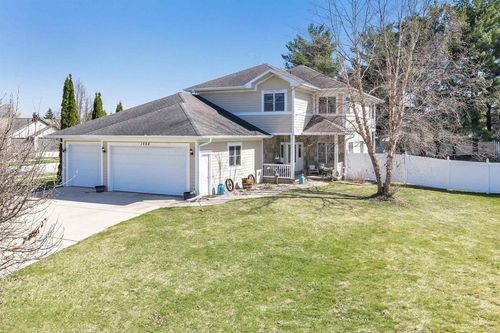 1566 Belle Plane Circle, Howard, WI, 54313 | Card Image