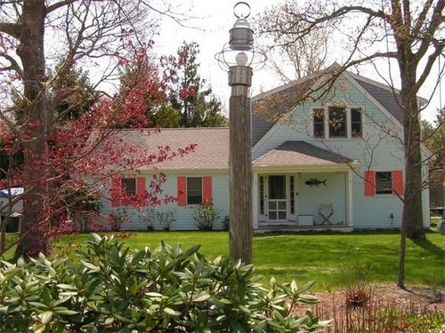 32 Thomas Path, West Yarmouth, MA, 02673-4791 | Card Image