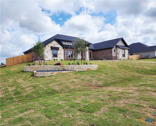 301 Rodeo Road, Salado, TX, 76571 | Card Image