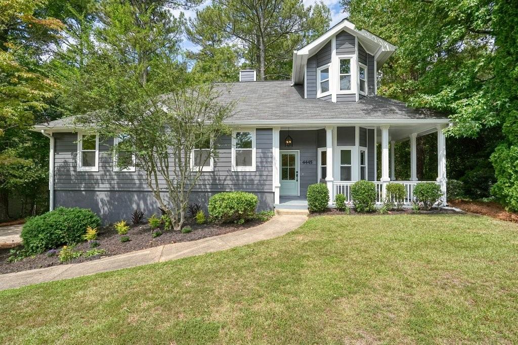 Coventry Ct, Roswell, GA 30075