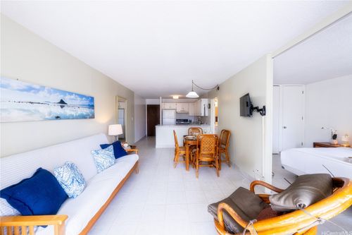 apt-804-2452 Tusitala St, Honolulu, HI, 96815-3124 | Card Image