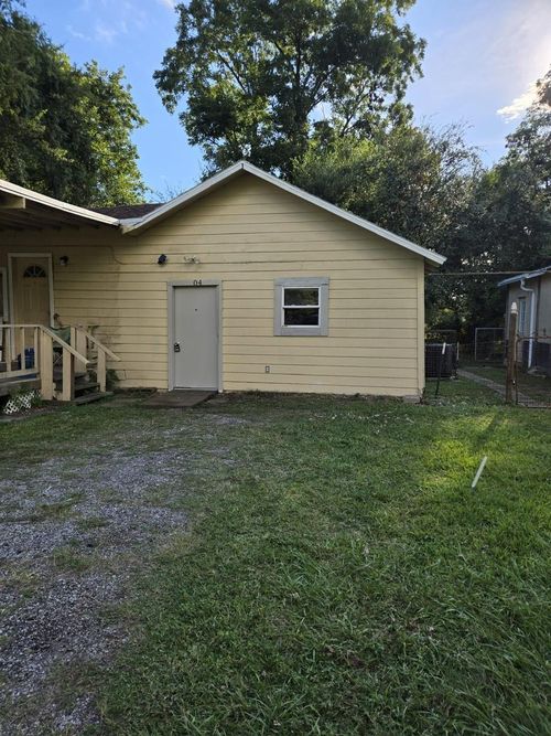 2-1104 Maple St, La Marque, TX, 77568-4328 | Card Image