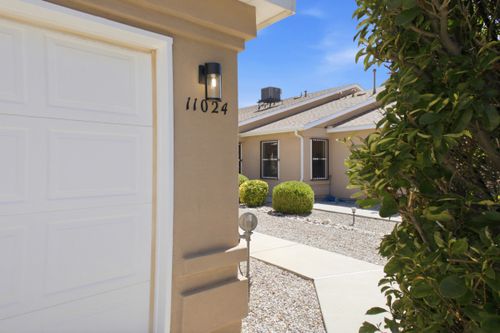 11024 Miravista Pl Se, Albuquerque, NM, 87123-5994 | Card Image