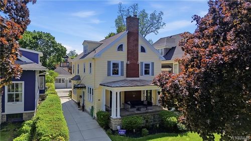 40 Jewett Pkwy, Buffalo, NY, 14214-2320 | Card Image