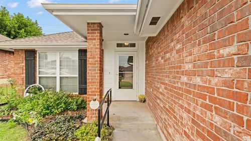 14374 Timberdale Dr, Choctaw, OK, 73020-8312 | Card Image