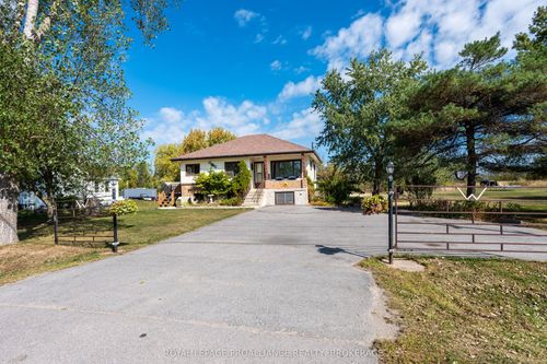4835 County Rd 2, Loyalist, ON, K0H2H0 | Card Image