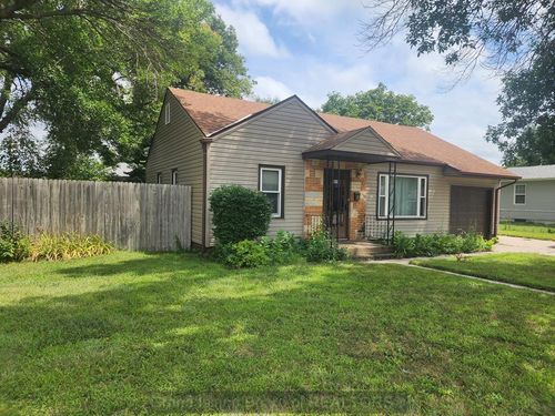 803 Claussen Ave, Grand Island, NE, 68801 | Card Image
