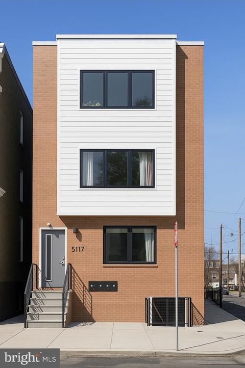 5117 Warren St, PHILADELPHIA, PA, 19131-4441 | Card Image