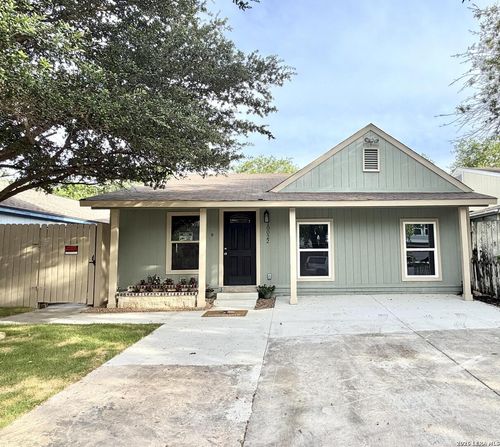 10022 Amber Field, San Antonio, TX, 78245 | Card Image