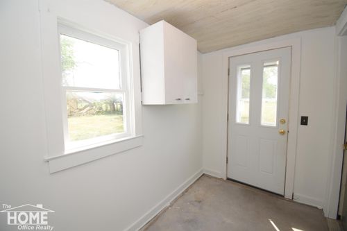 4512 N Carland Rd, Elsie, MI, 48831-9438 | Card Image