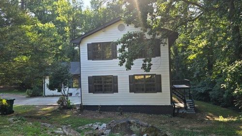 409 Arbor Ridge Dr, Stone Mountain, GA, 30087-4704 | Card Image
