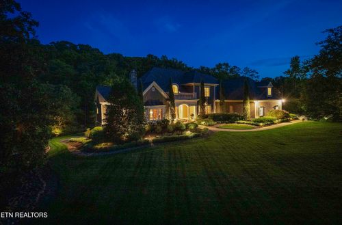 5315 Bent River Blvd, Knoxville, TN, 37919-9353 | Card Image