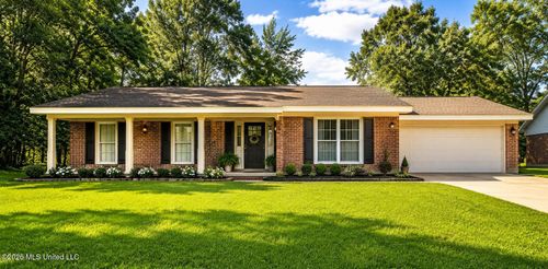 3401 Parliament Dr, Ocean Springs, MS, 39564-3322 | Card Image