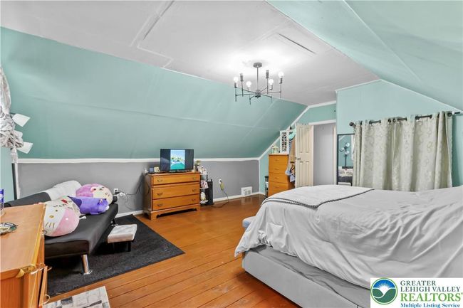 1373 Puggy Ln, House other with 4 bedrooms, 2 bathrooms and null parking in BETHLEHEM PA | Image 25